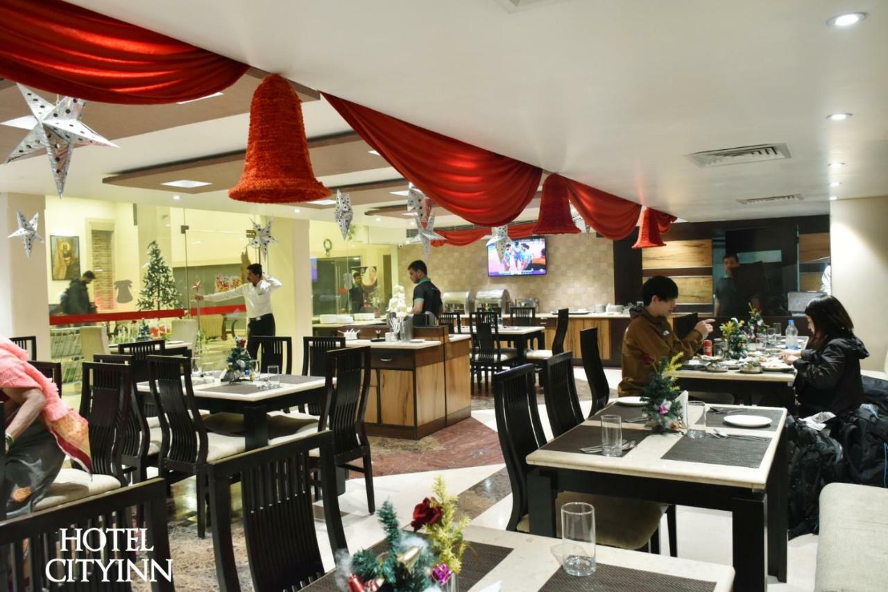 Hotel City Inn Varanasi Exteriör bild